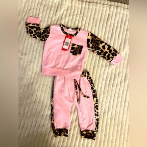 Brand new with tags habobi set (0-3m)